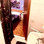 Della Posta Hotel *